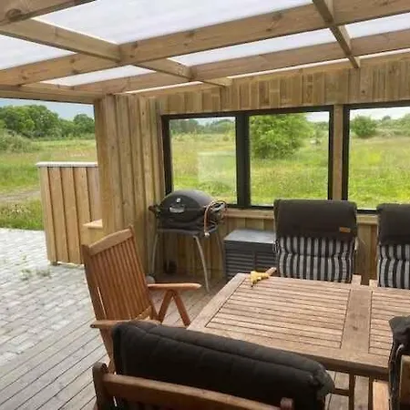 Holiday On Lovely Nature Plot For Families Сasa de vacaciones Hadsund