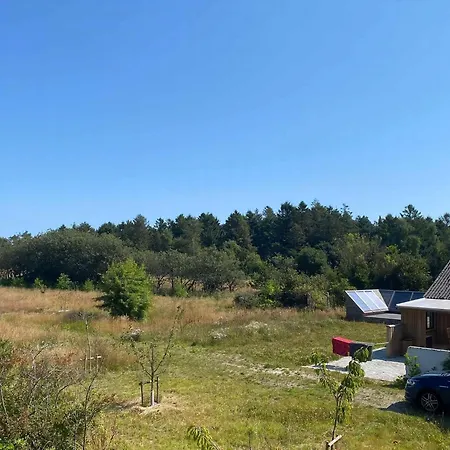 Holiday On Lovely Nature Plot For Families Сasa de vacaciones